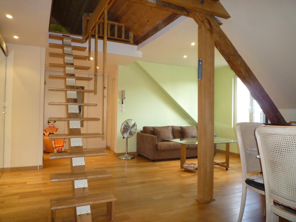 Apartamento Les Mirabelles Metz Habitación foto
